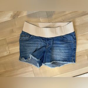 *2 for $12* Old Navy Maternity Shorts size 4